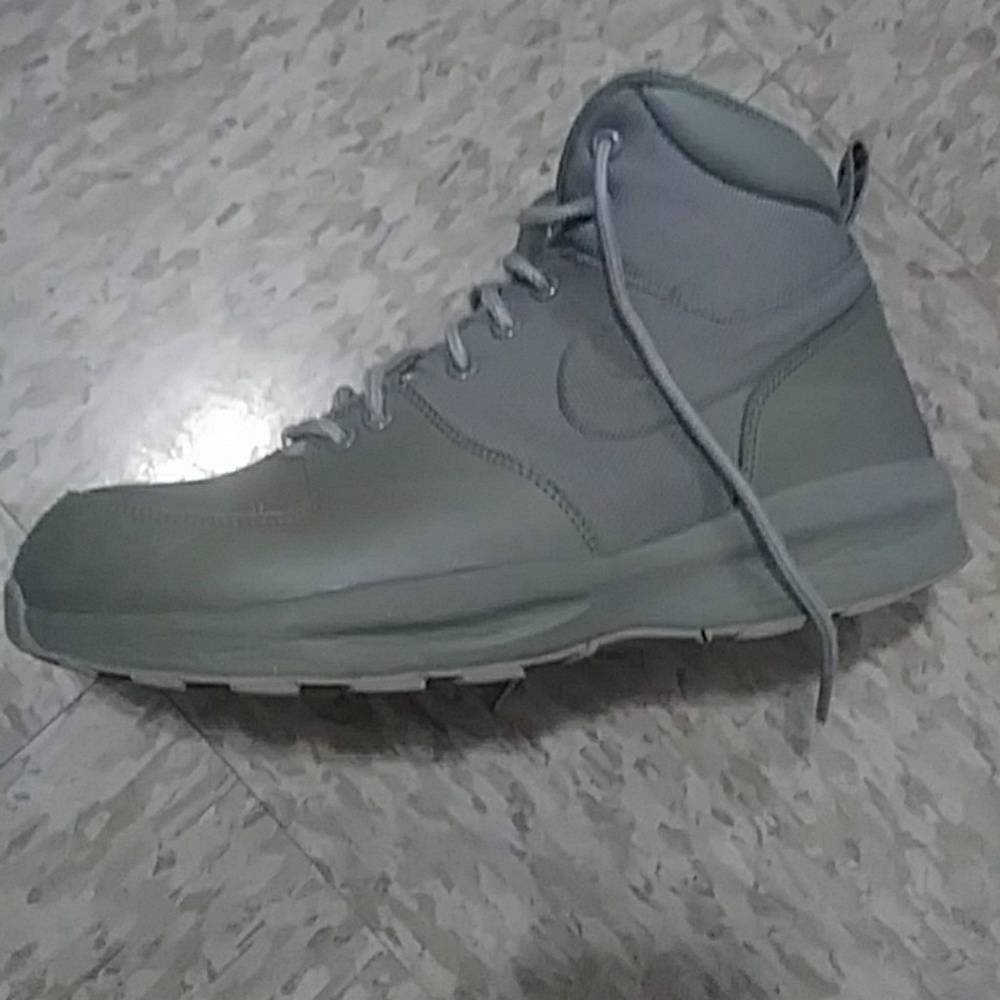 green acg nike boots
